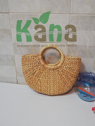 Giỏ lục bình bán nguyệt