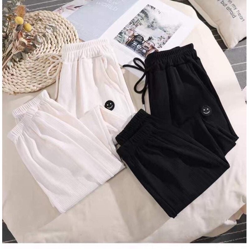 Quần bom mặt cười tròn nhỏ TT12