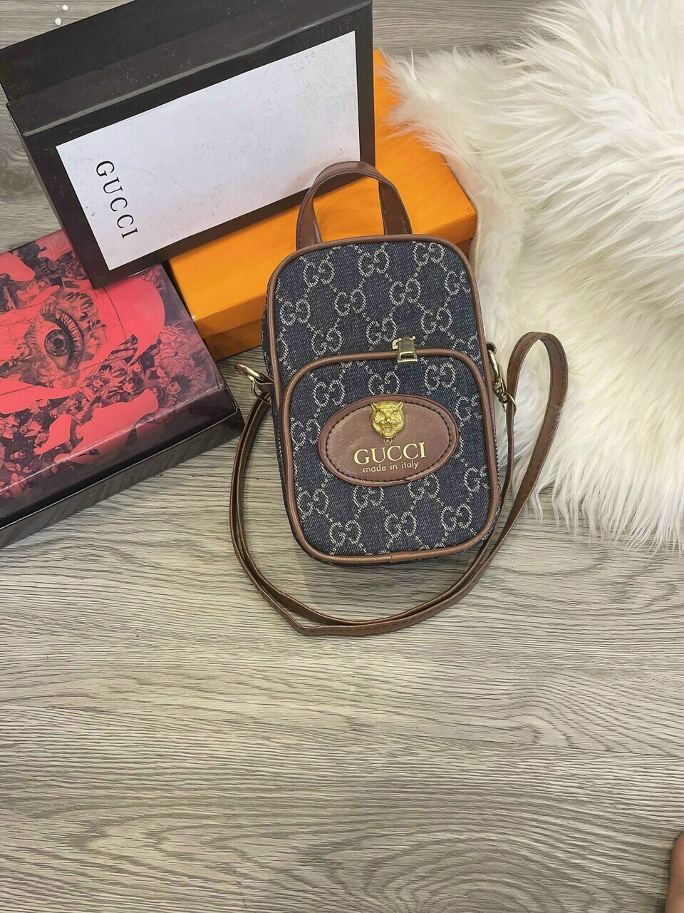 Túi gc đeo vai đựng điện thoại