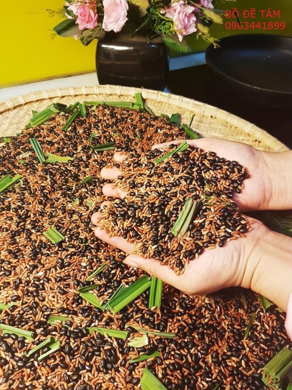 TRÀ GẠO LỨT ĐỖ ĐEN LÁ DỨA RANG TAY (GÓI 1KG)