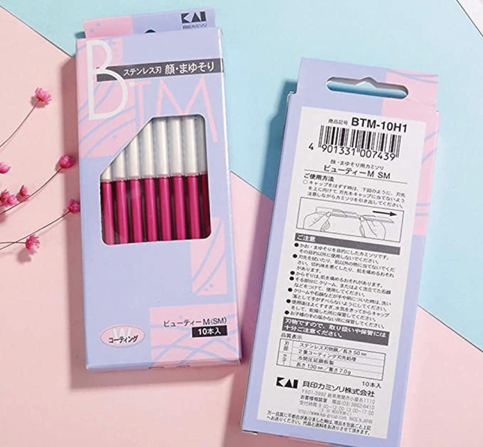 Dao Cạo Lông Mặt Thân Kim Loại Kai Beauty M (Set 10 cây)