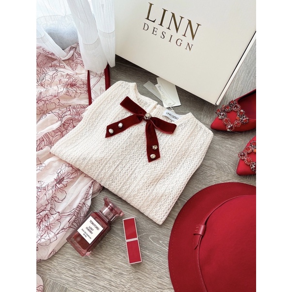 Set áo ren cổ nơ, chân váy tơ in hoa Moli by Linn Design