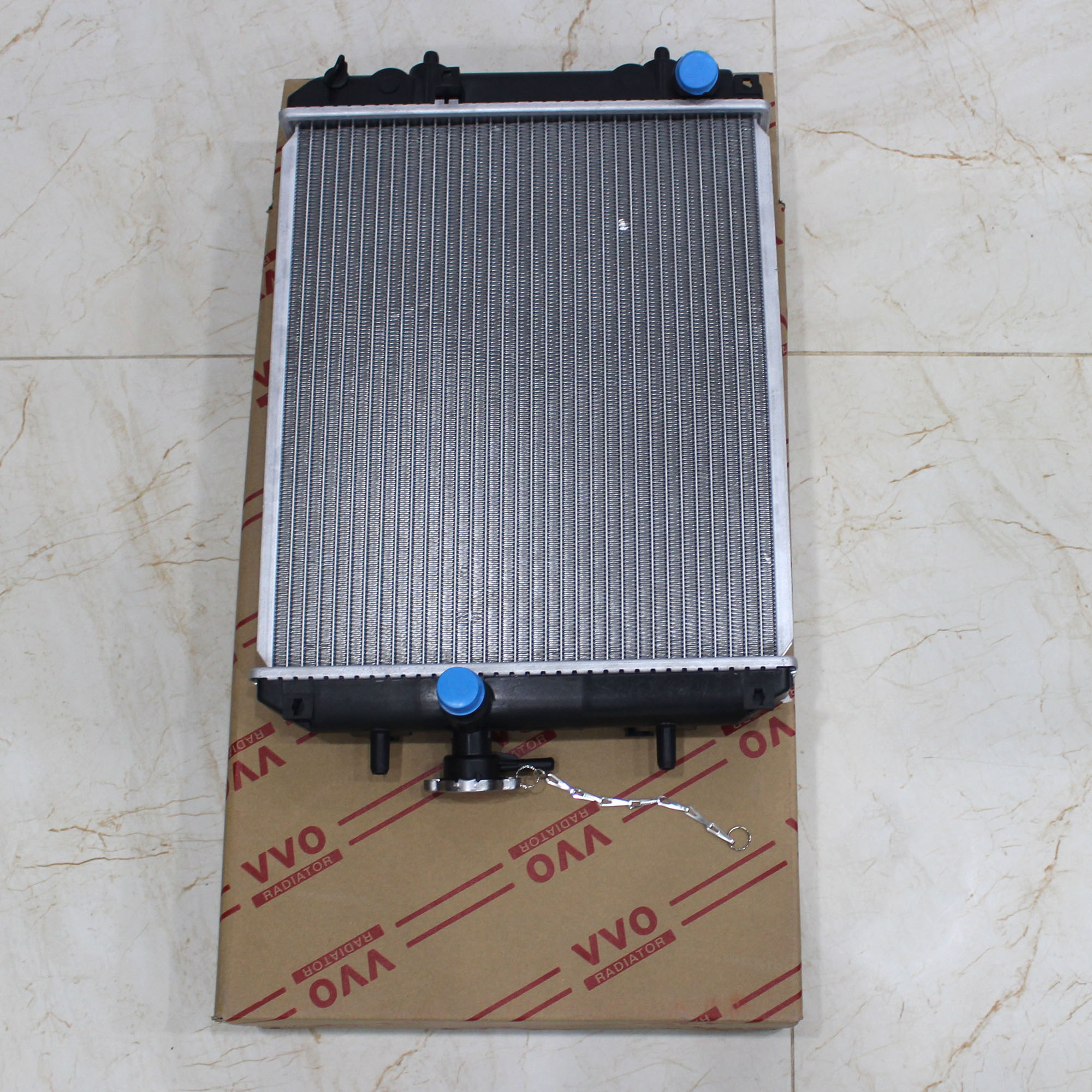 Két nước Daihatsu Charade, 2003, số tự động