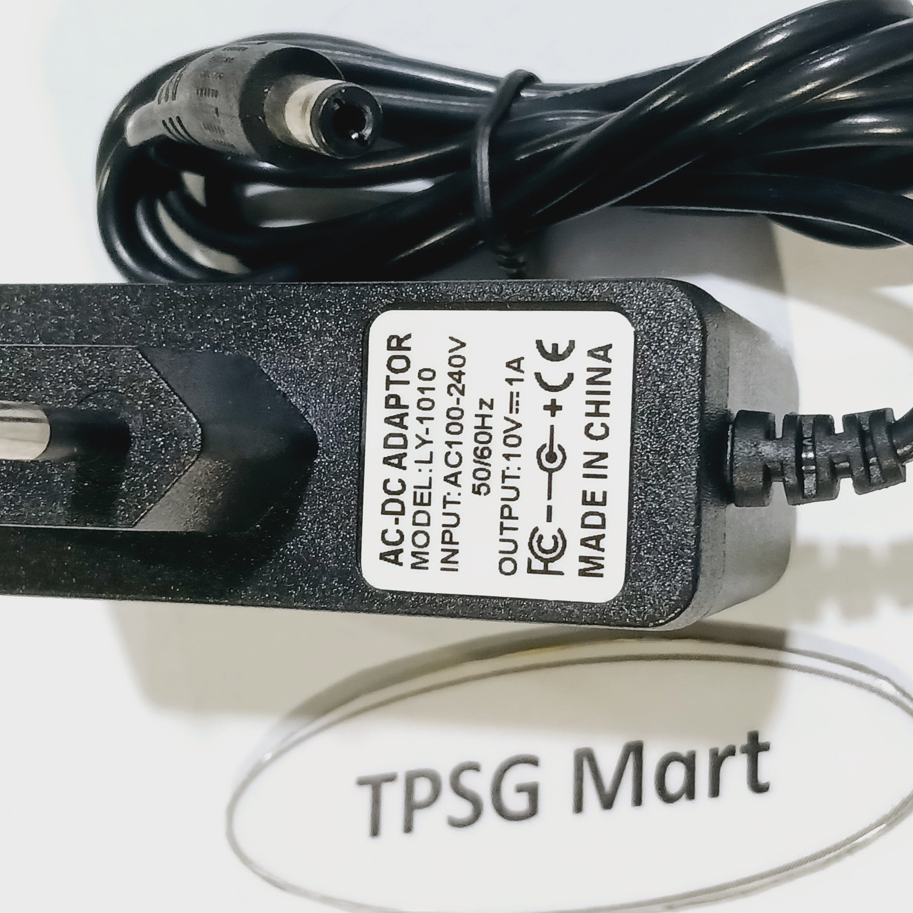 Adapter DC 10V - 1A / 10V - 2A (Đầu cắm 5.5mm X 2.1mm) hoặc (Đầu cắm 3.5mm x 1.35mm)