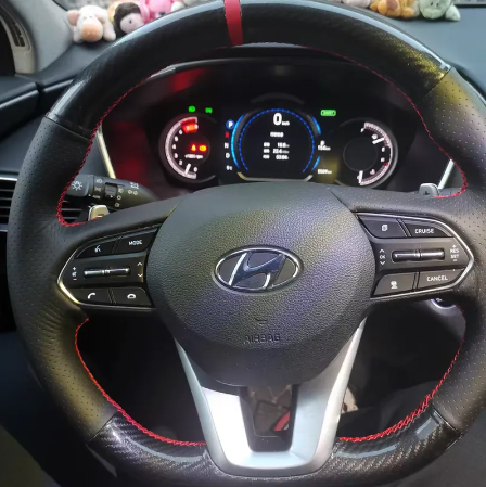 Bọc vô lăng carbon da nappa Hyundai Santafe 2019-2022