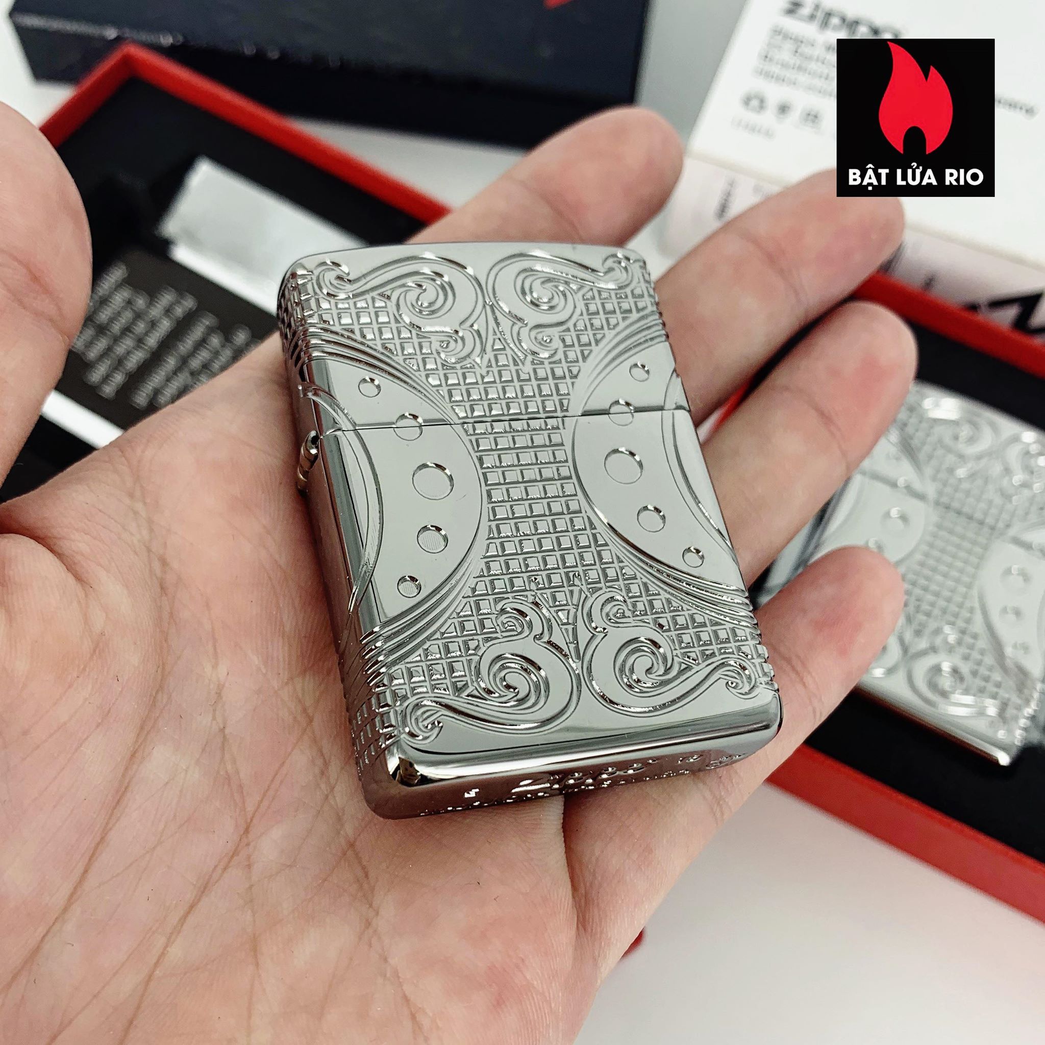 Bật lửa Zippo 49037 – Zippo Armor® Geometric Space Design High Polish Chrome