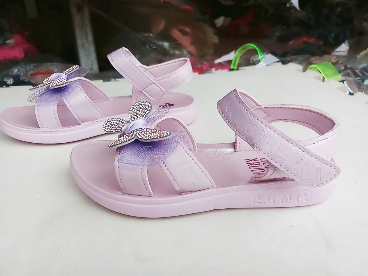 dép sandal trẻ em