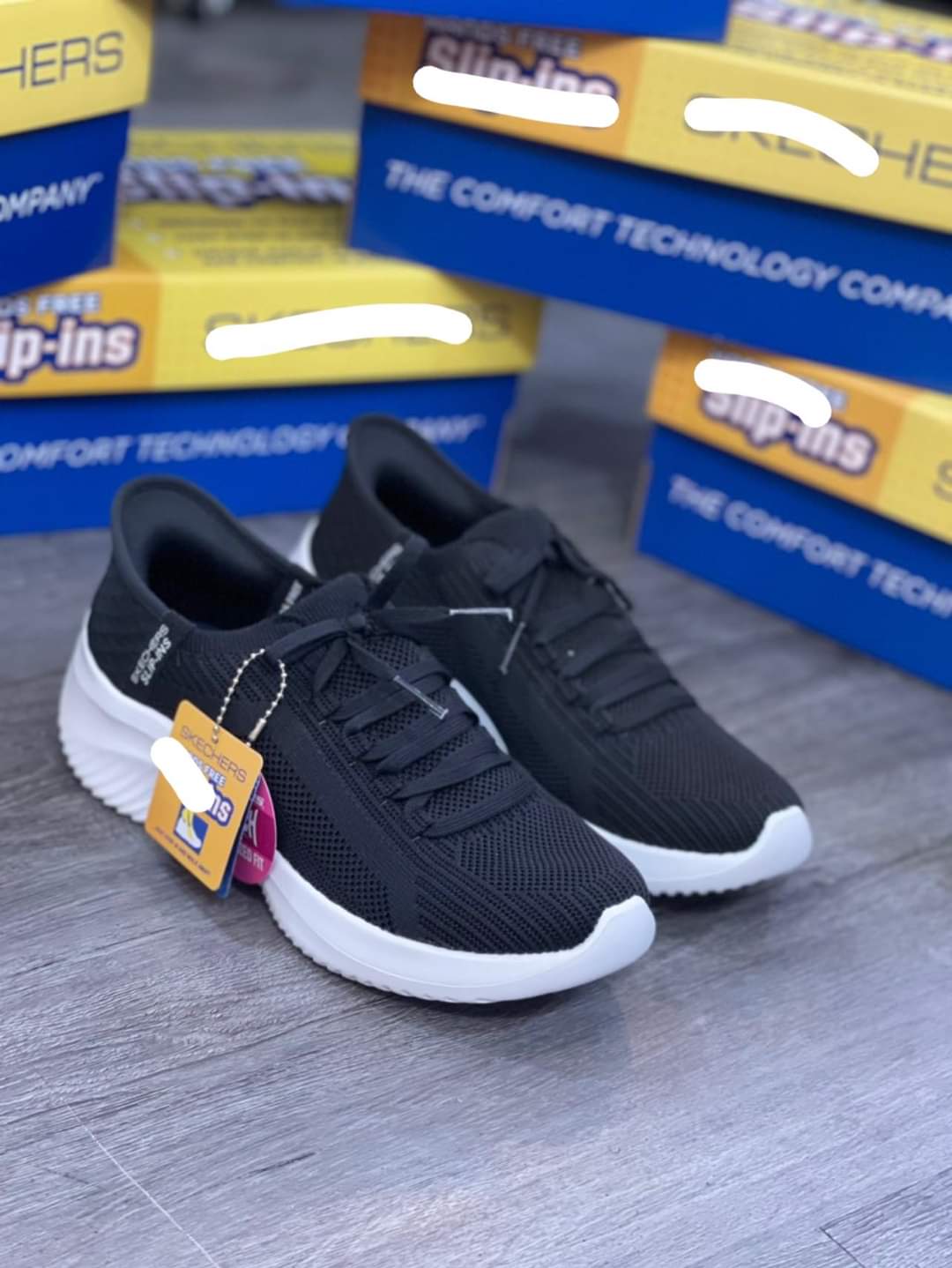 Giày Skechers Slip-