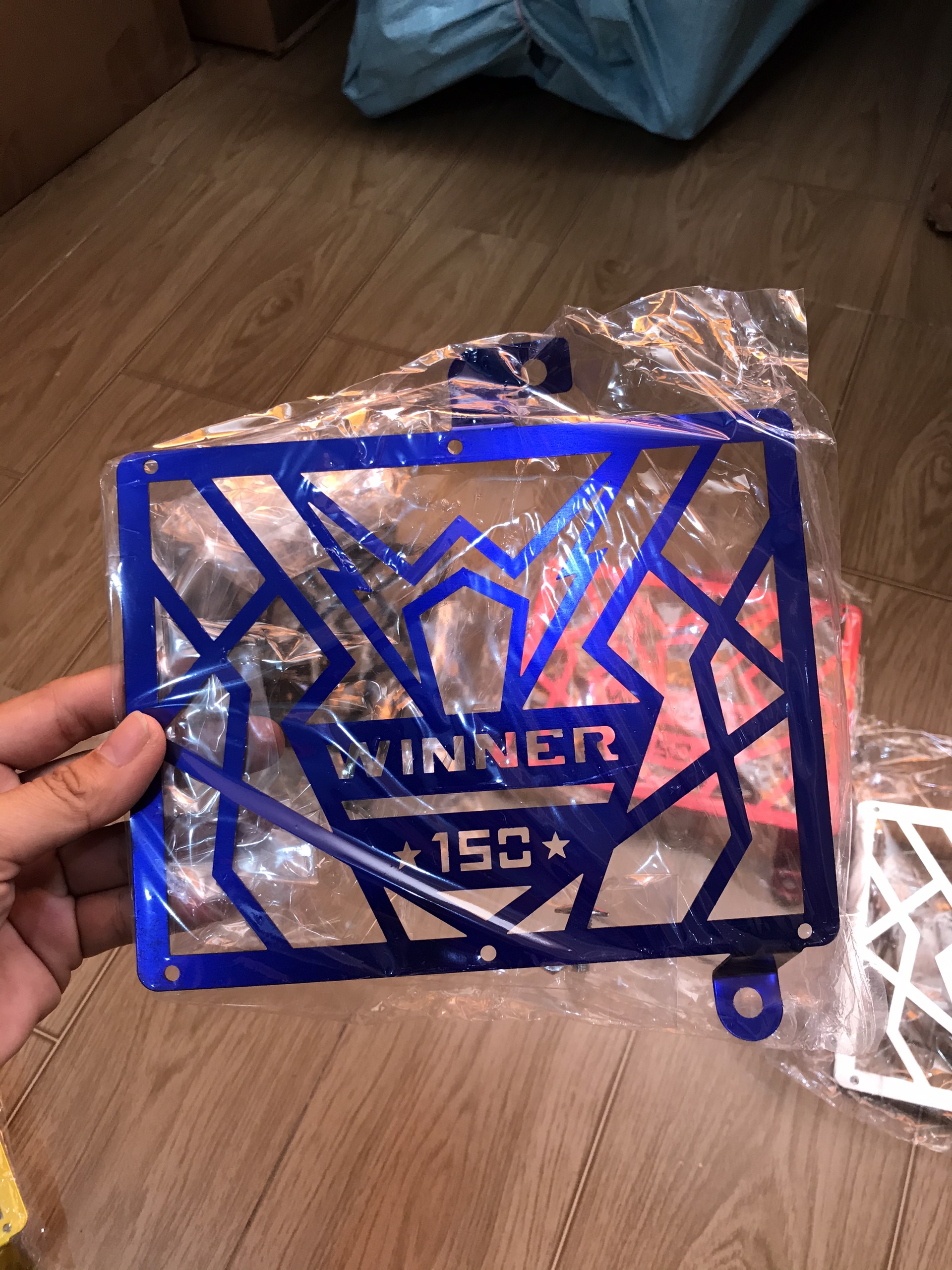 Che két nước xe winner 150