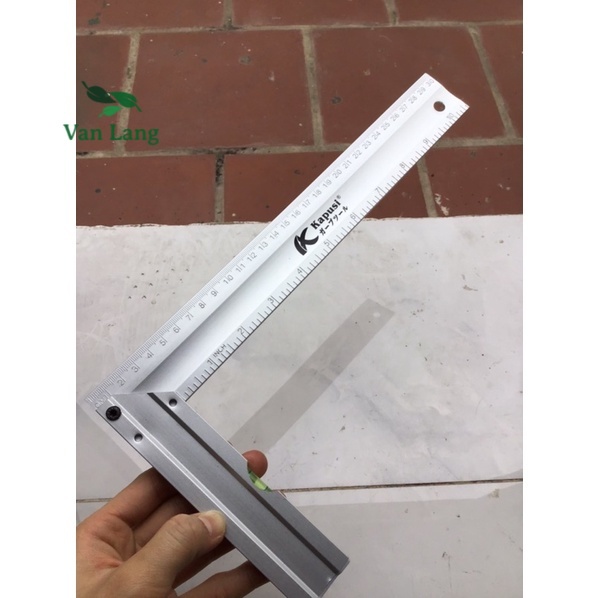 Thước Ke góc vuông bằng nhôm 30cm Kapusi