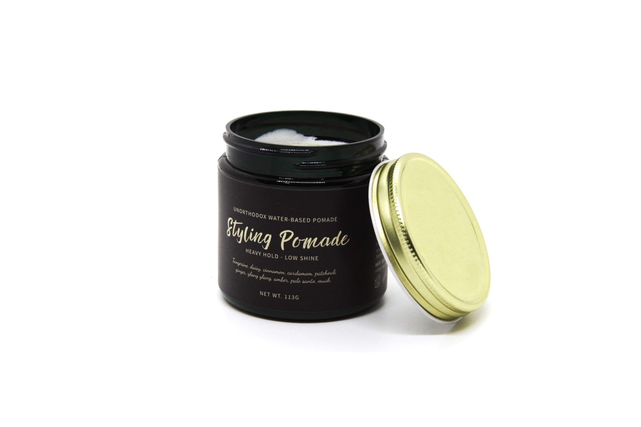 Sáp Vuốt Tóc Helios Styling Pomade