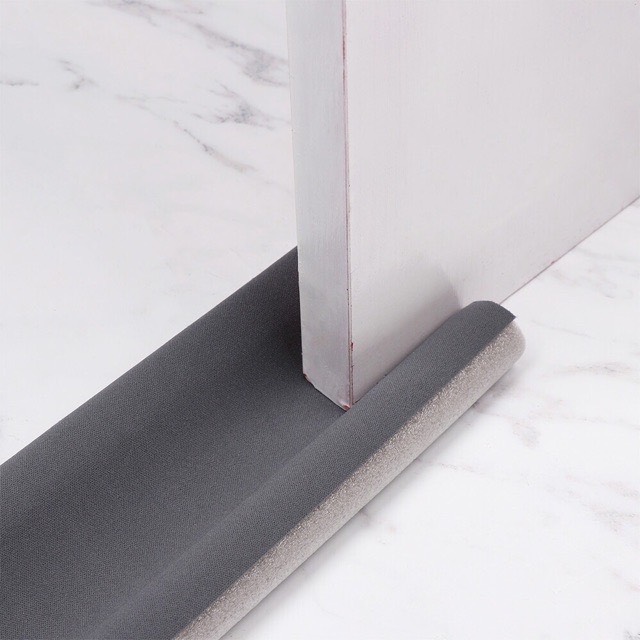 Nẹp xốp chặn khe cửa thông minh dài 95cm tiện dụng