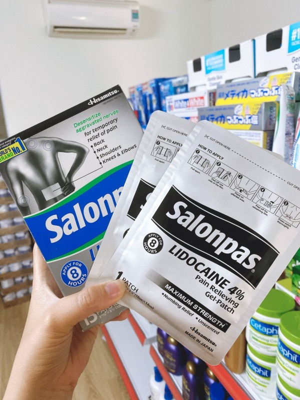 Salonpas Lidocaine 4% Dạng Gel 15 Miếng – Mỹ (06/2022)