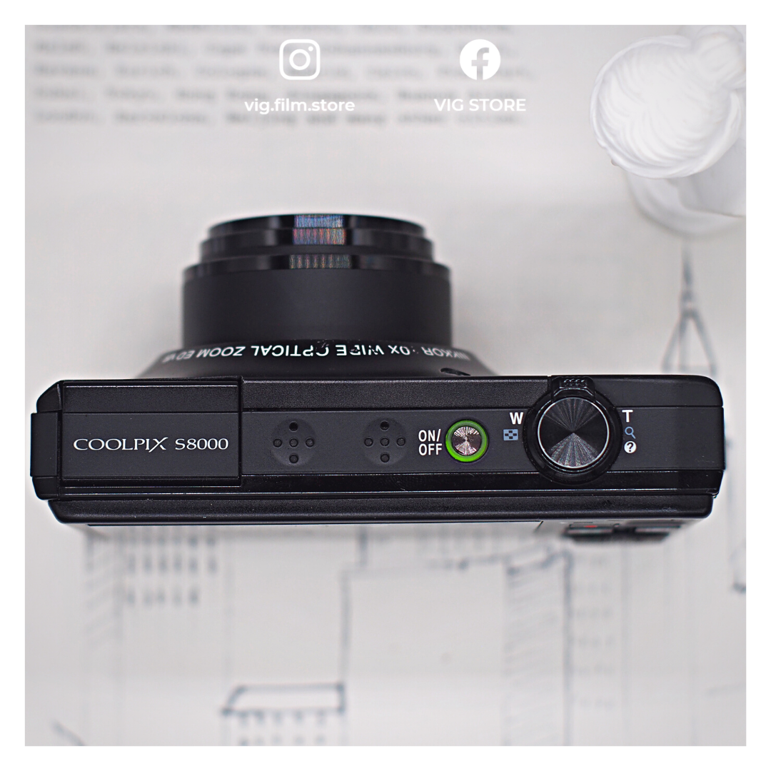 Nikon Coolpix S8000