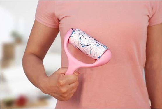 Cây lăn bụi quần áo [ kèm 2 cuộn lăn ]