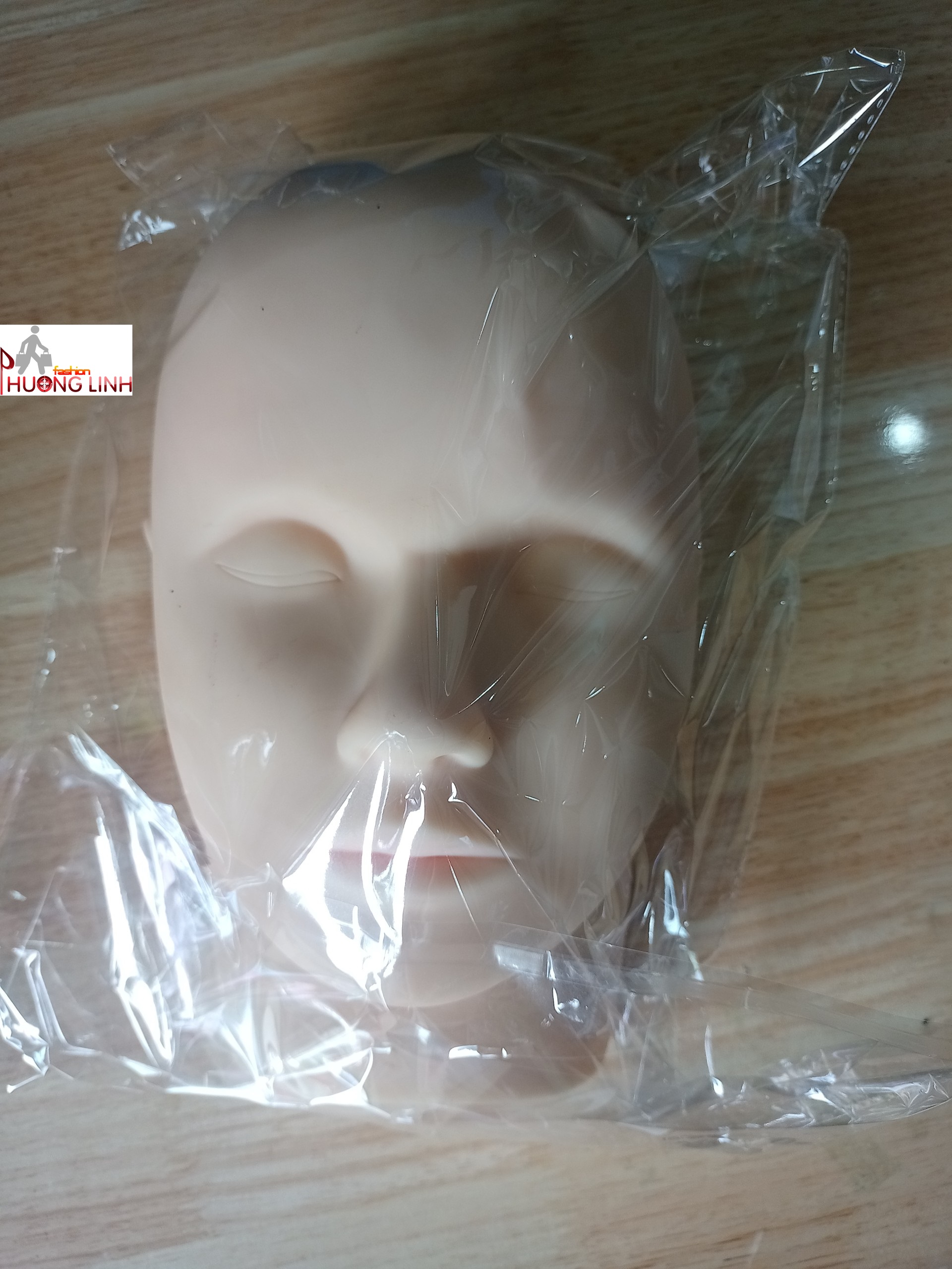 Mặt ma nơ canh dùng để học nối mi