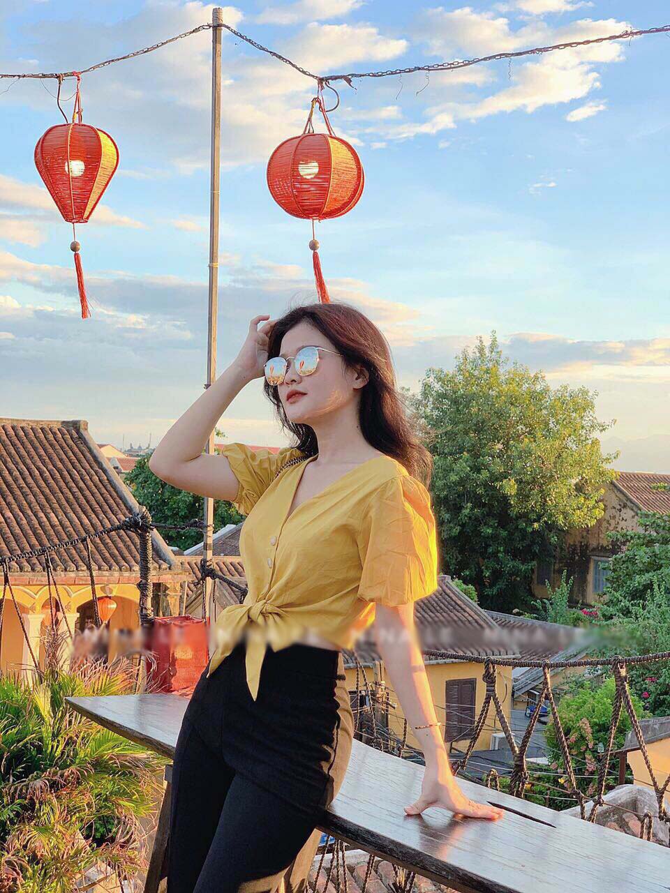 Bộ jumpsuit nữ thắt nơ ống rộngthời trang kiểu mới sgr j64
