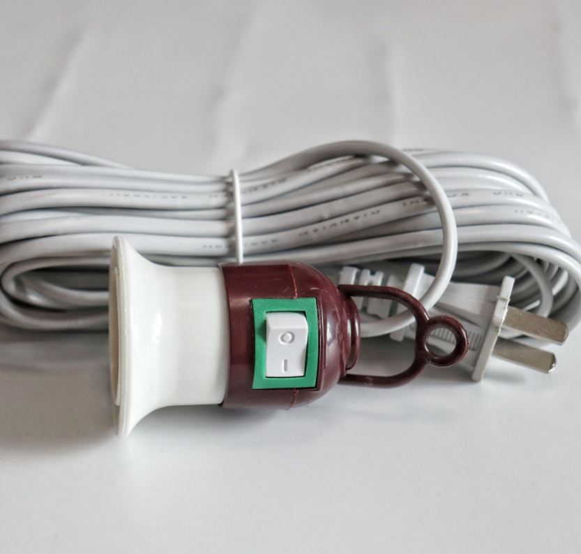 Đuôi đèn liền dây có công tắc dây dài 3 mét