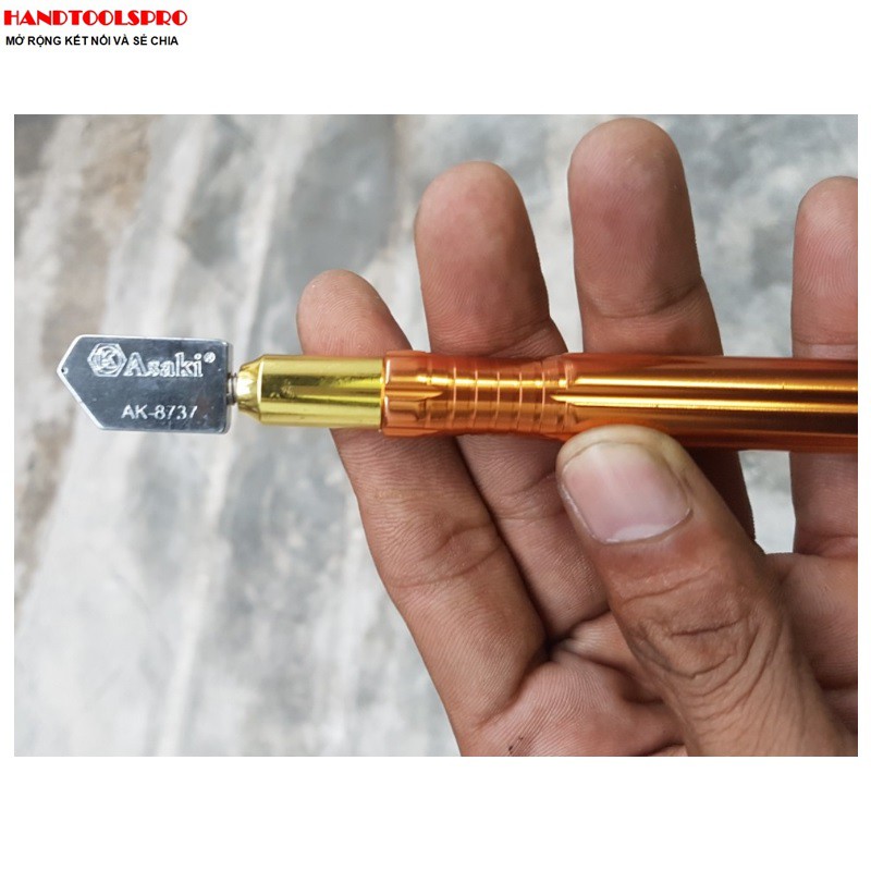Dao cắt kiếng Asaki AK-8737