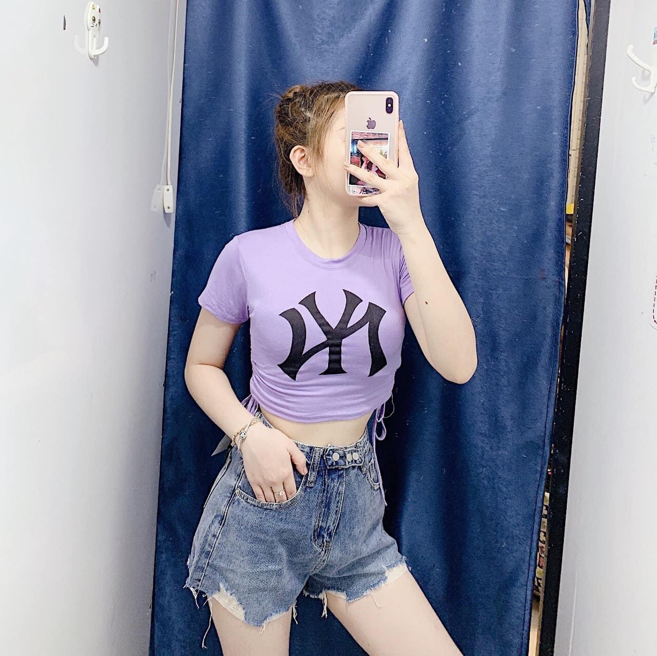 Áo thun lụa croptop nờ y rút 2 bên eo xinh