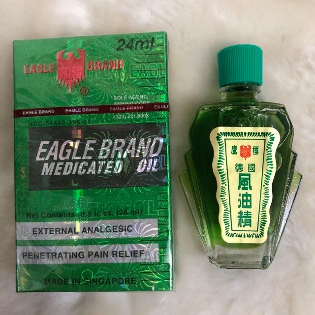 Dầu Gió Xanh Con Ó Eagle 2 Nắp Singapore (24ml)