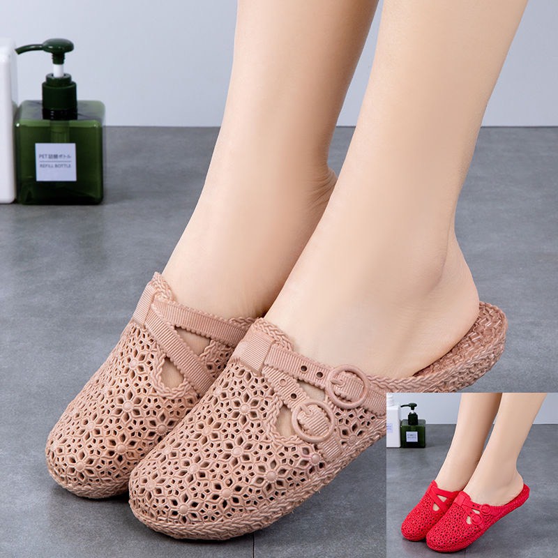 Dép Lê Nữ Sục Nhựa Dẻo Thiết Kế Hoa Văn Chéo Nơ Thời Trang, Dép Bít Mũi Nữ Siêu Êm Chân Đi Mưa Chống Trơn Trượt Tiện Lợi - BUMSTORE