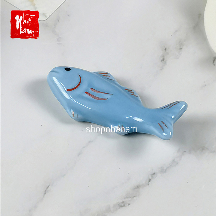 Tượng cá chép cá koi gác đũa bàn ăn trang trí