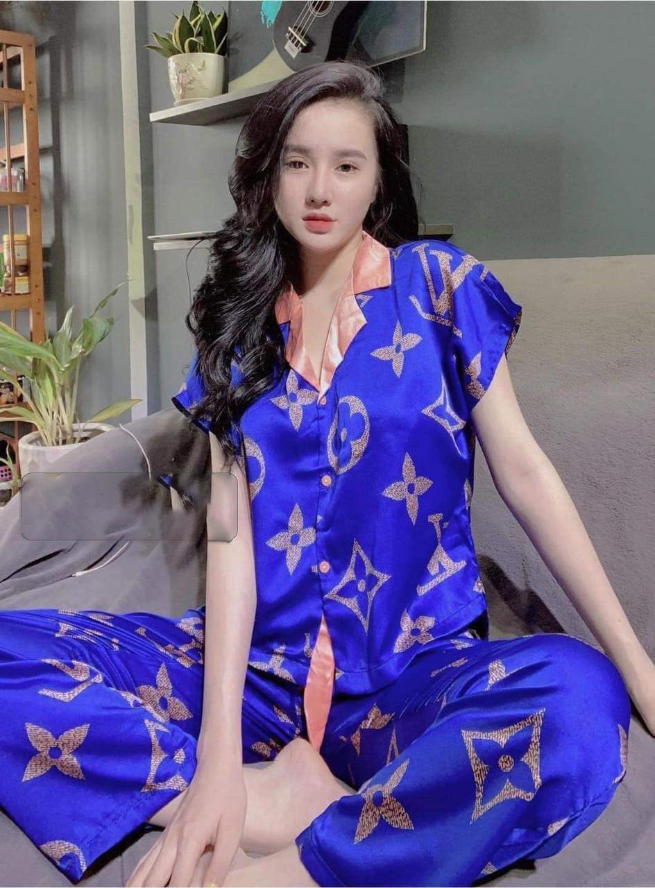 [HCM]Đồ Bộ Lụa Satin Cao Cấp Tay Lửng Cánh Dơi Quần Dài (Part 1) (40-63kg)