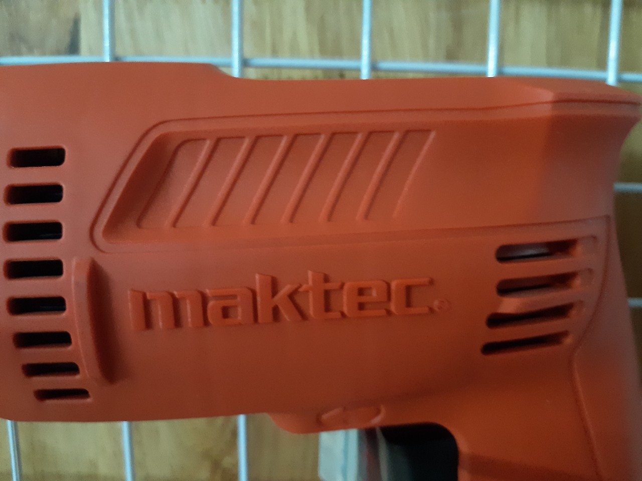 [HCM]máy khoan MAKTEC MT 60