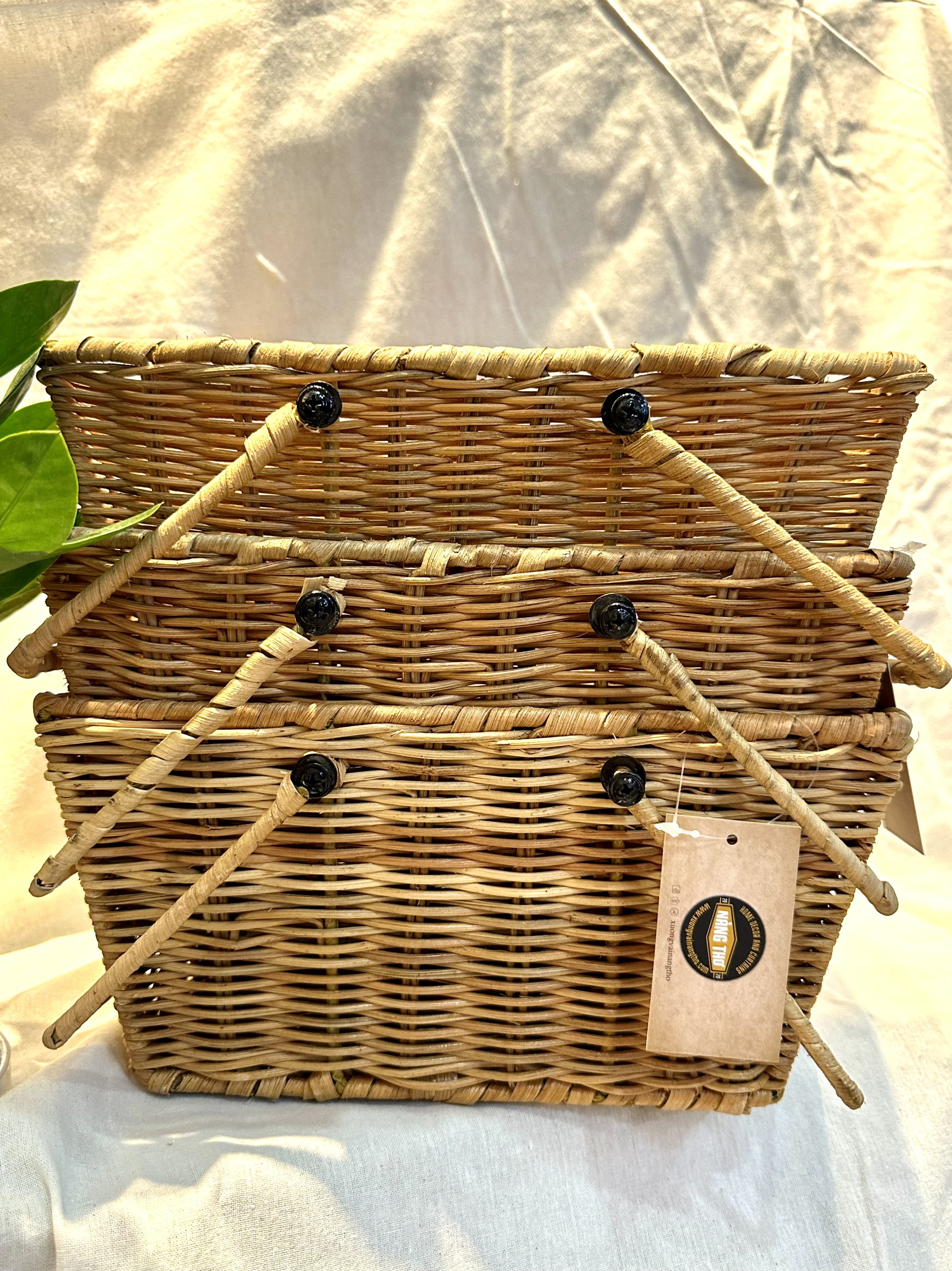 giỏ picnic đan bằng sợi mây