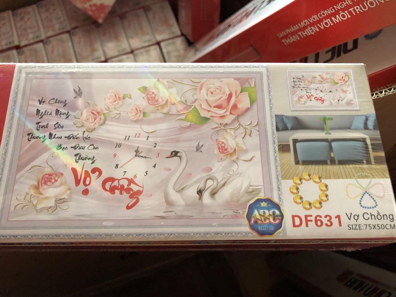 Tranh đính đá vợ chồng_df631_75 *50cm