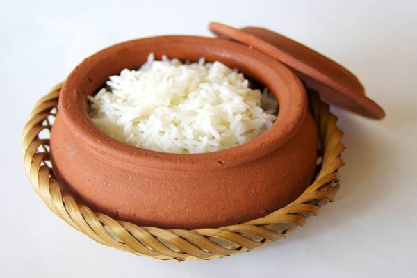 Niêu nồi đất kho cá nấu cơm truyền thống