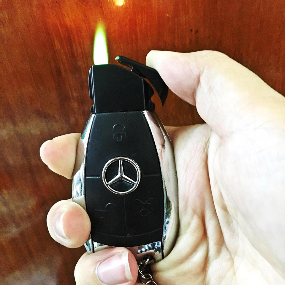 Bật Lửa Khè Kiêm Móc Khóa Xe Hơi Mercedes Đẳng Cấp - (Xài Gas)
