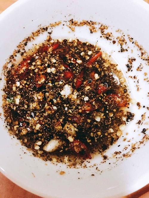 Hạt Dổi Đặc Sản Tây Bắc 200g tặng kèm hạt mắc khén