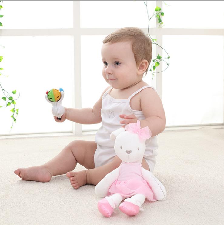 Đồ chơi thỏ bông cầm tay cho bé BBsky