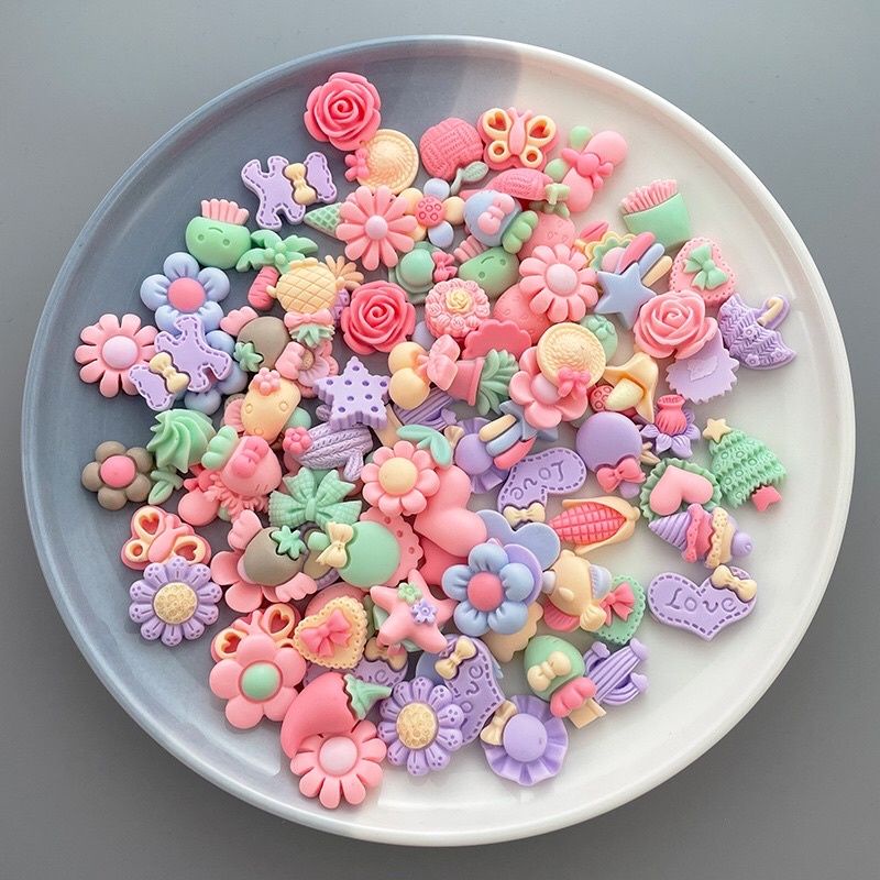 Set 10 charm  nhiều mẫu lựa chọn.