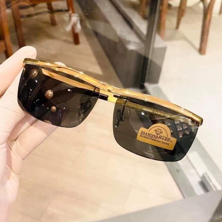 Kính Cơn AO mạ vàng 18K