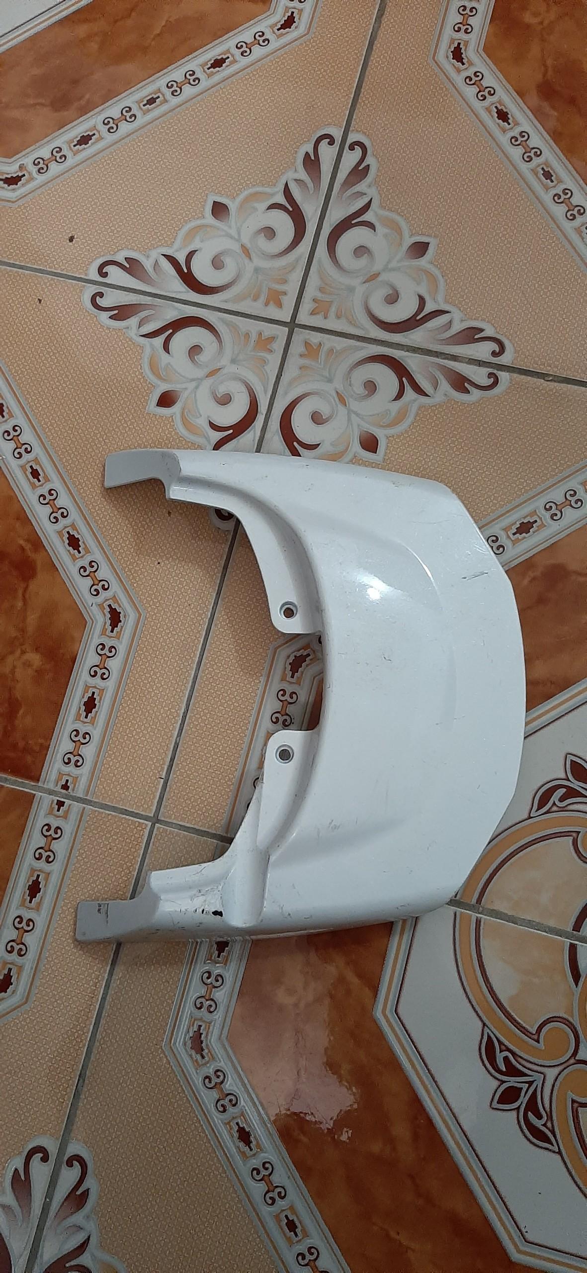 Bộ ốp đèn hậu xe 133s plus