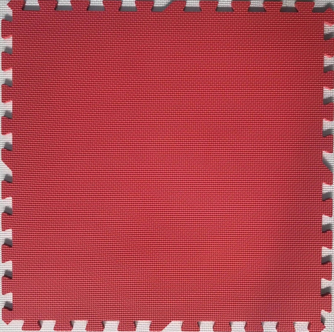 Thảm xốp màu đỏ hồng 60*60*1.0