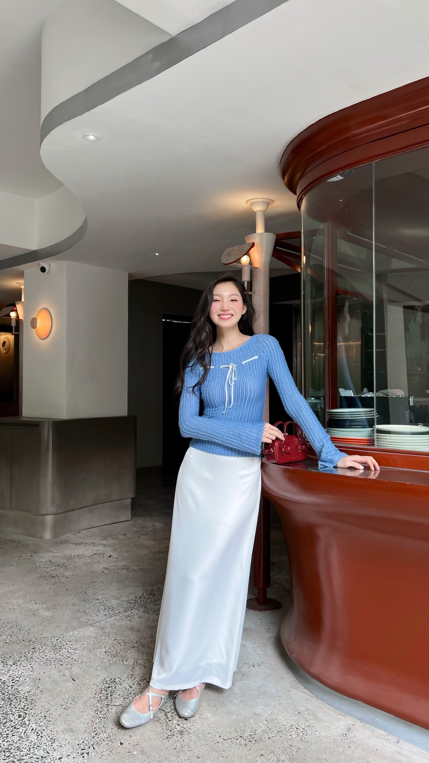 MÌ - CHÂN VÁY LỤA DÀI JUGI - JUGI SATIN SKIRT