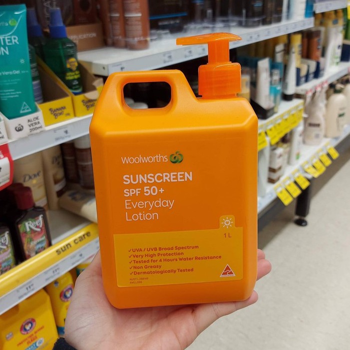 Kem chống nắng Woolworths Everyday Sunscreen SPF 50+ 1lít