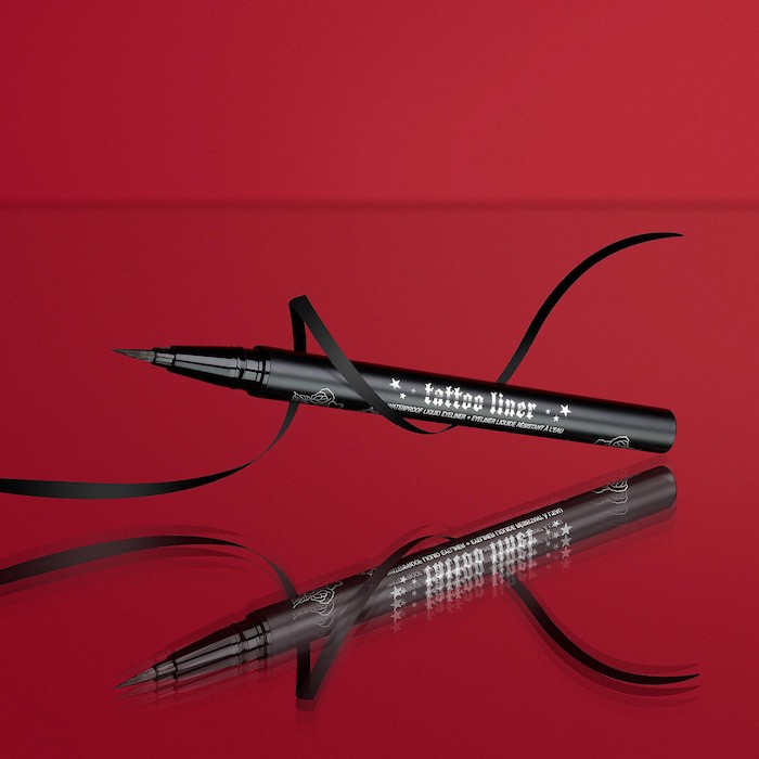 Kẻ Mắt Kat Von D Tattoo Liner Mini - Trooper black 0.2ml