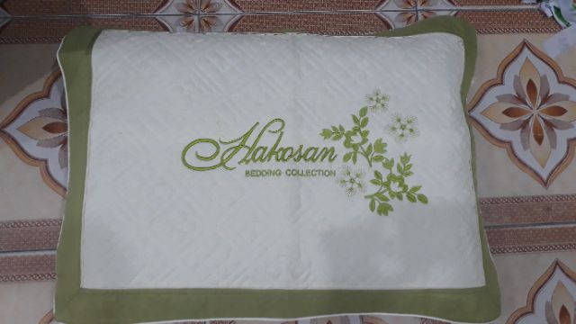 Vỏ Gối Cotton Satin Thêu Cao Cấp