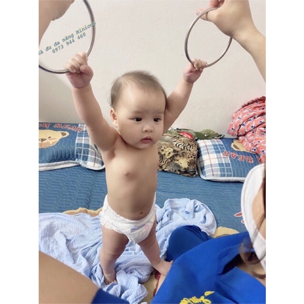Vòng Đu Tay Inox Baby Minions Tập Vận Động Cho Bé 2 -18 Tháng.