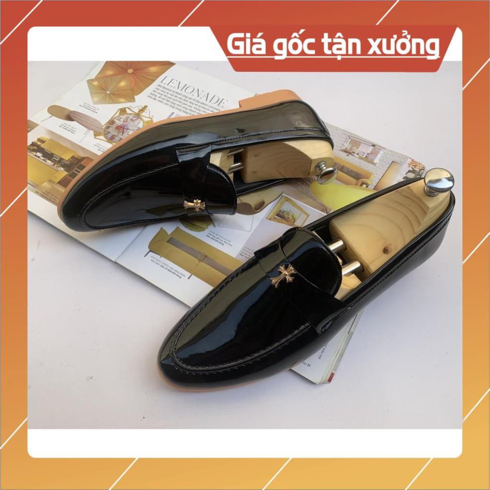 Giày lười da nam da bóng khóa vàng MS03