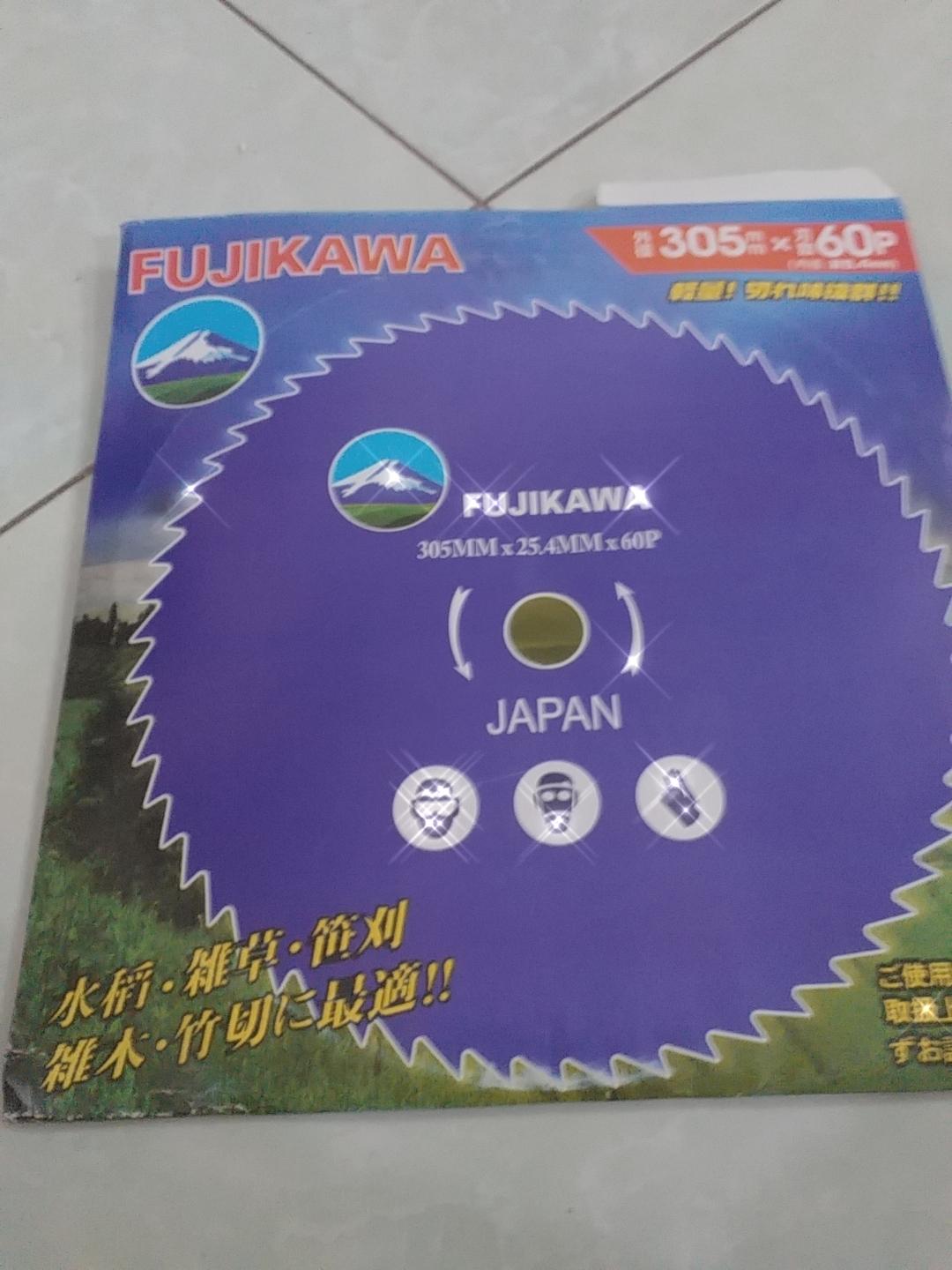Lưỡi cắt cỏ dùng cho máy cắt cỏ