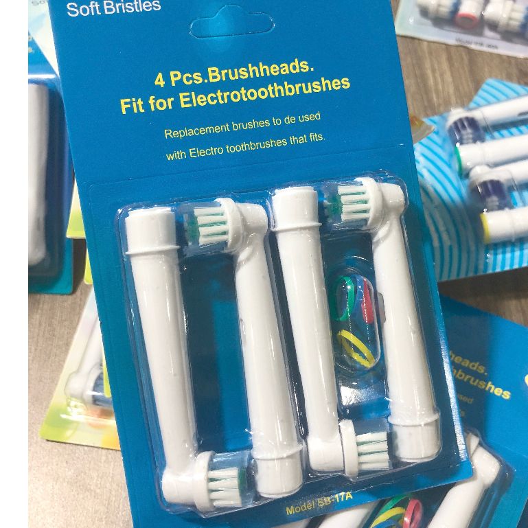Đầu Bàn Chải Điện Oral B (Set 4 Chiếc) Người Lớn Và Trẻ Em