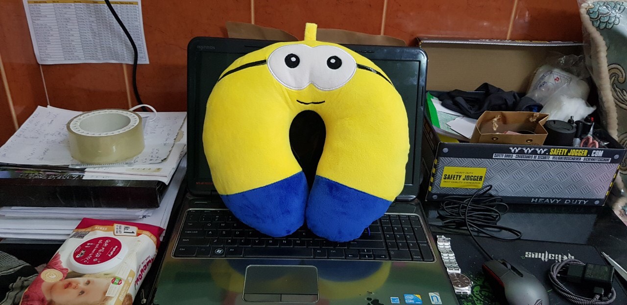 Gối kê cổ minion  siêu cute dễ thương