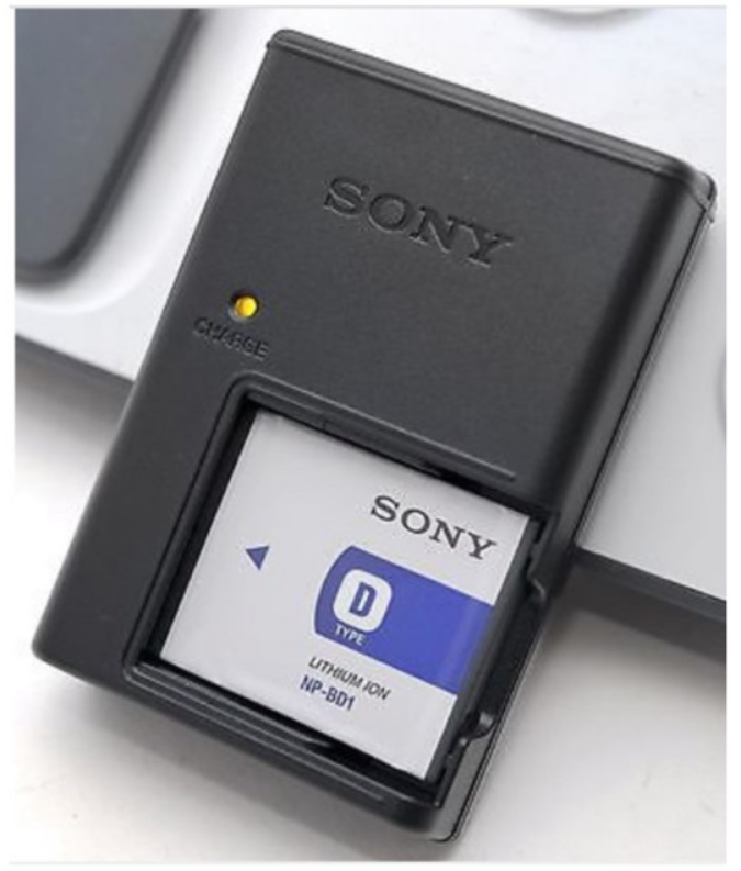 Sạc máy ảnh Sony BC-CSDE (cho pin NP-BD1) - Hàng nhập khẩu