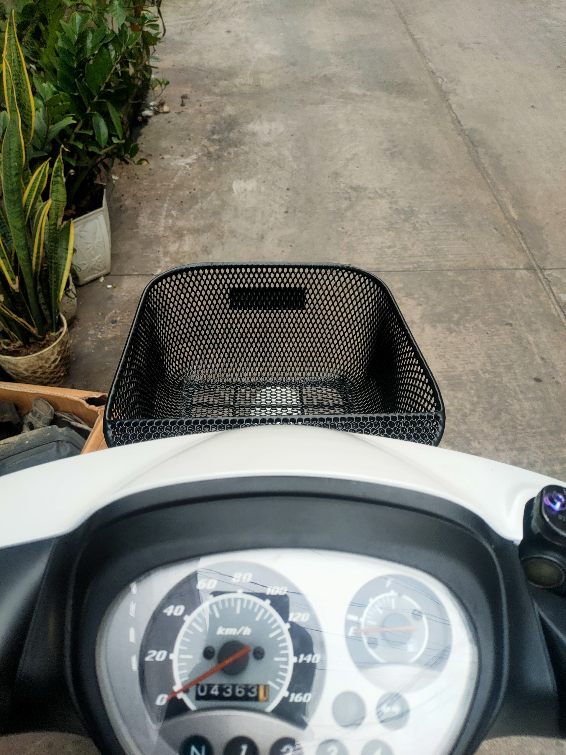 Rổ trước cho yamaha JupiterV/Mx/Sirius RC